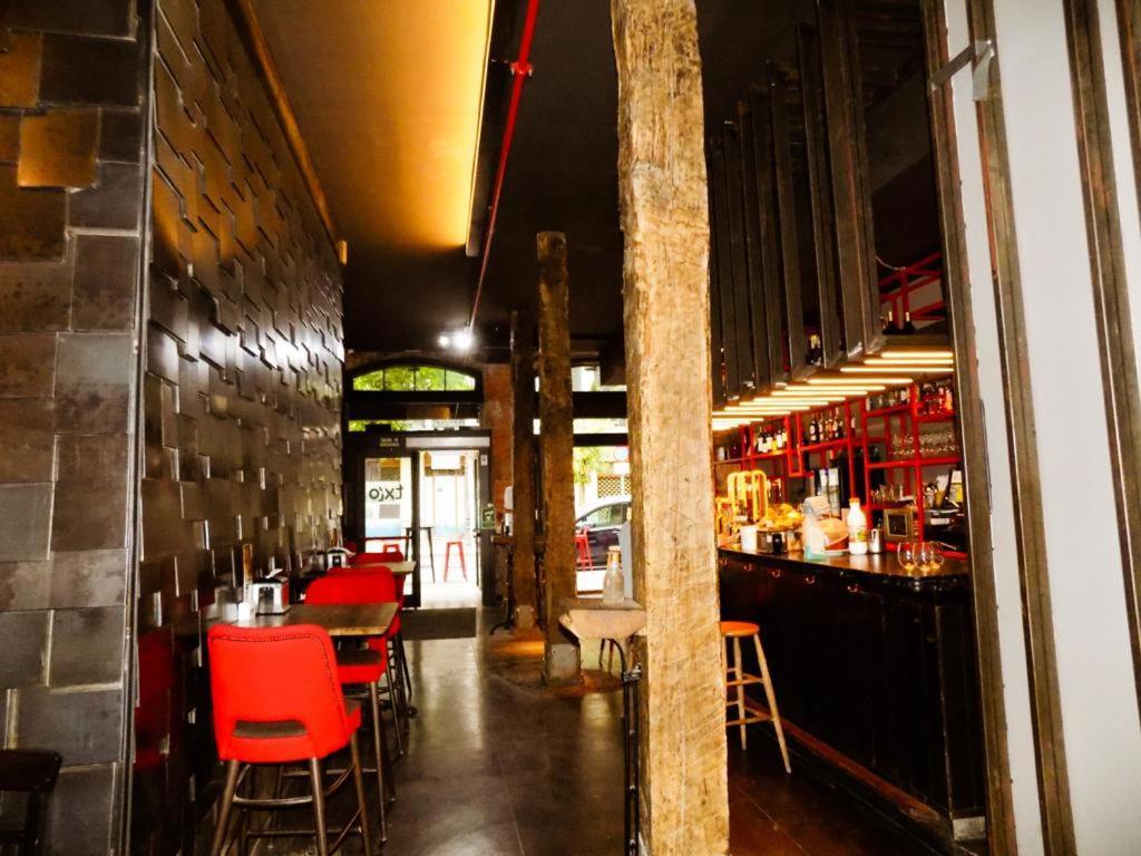 Poshtel Bilbao - Premium Hostel Екстер'єр фото