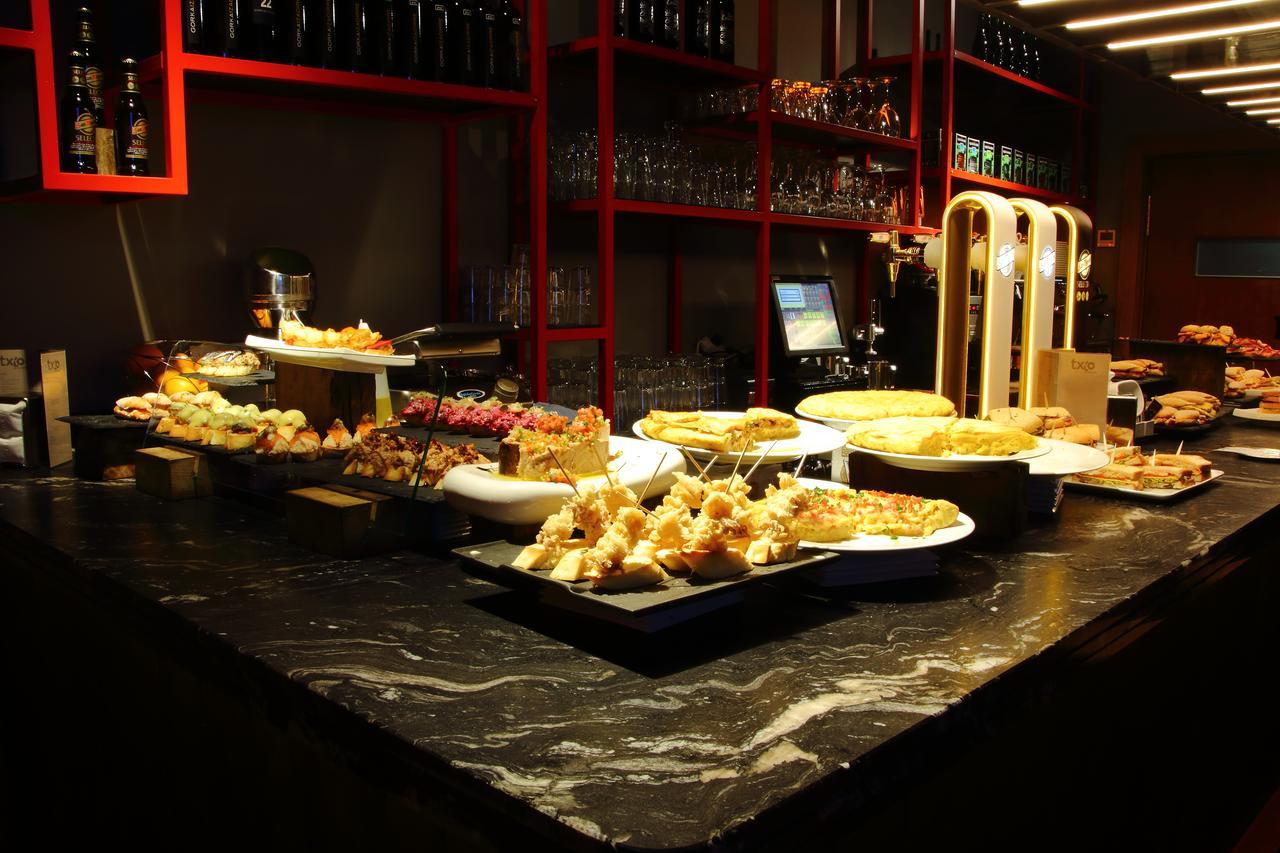 Poshtel Bilbao - Premium Hostel Екстер'єр фото